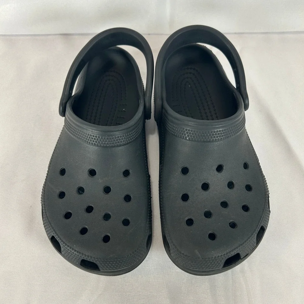 Crocs Classic Clog Black Slip On Comfort Shoes Mens 4 Womens 6